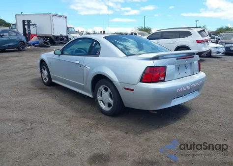 2003 Ford Mustang из США, поврежденный, VIN 1FAFP404X3F338318